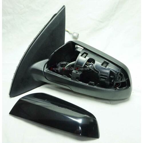 PASSENGER SIDE, SIDE MIRROR FOR VF COMMODORE - 5 PIN