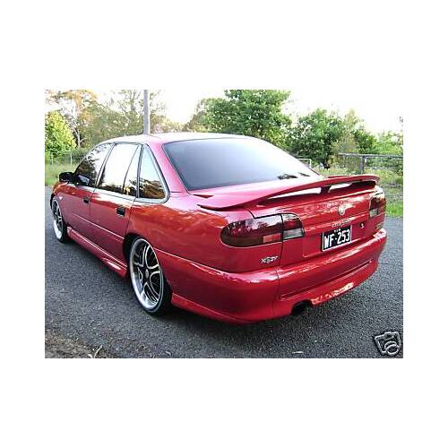 REAR SPOILER FOR VR-VS COMMODORE SEDAN VR CLUBSPORT  STYLE
