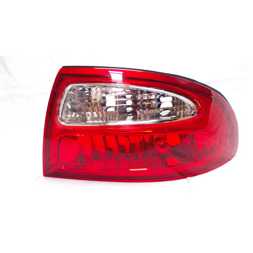 TAIL LIGHT FOR VX COMMODORE SEDAN - RIGHT HAND